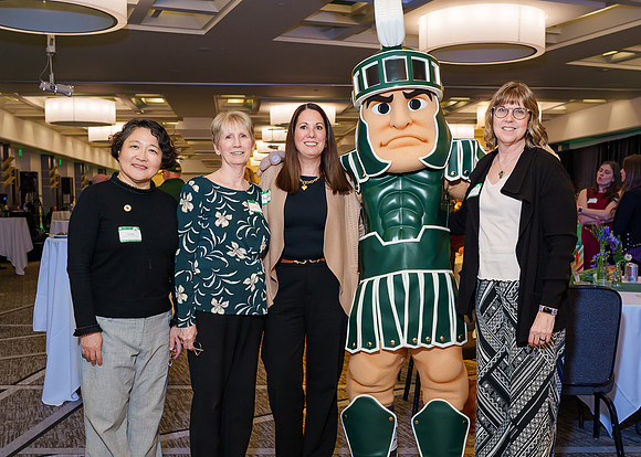 25MSU-ServiceAwards-Sparty-177-5x7