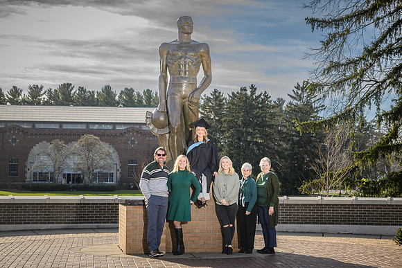 23MSUFall-1215-Alumni-034