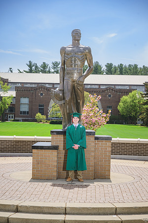 25MSUSpring-0502-Alumni-304