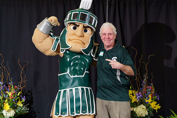 25MSU-ServiceAwards-Sparty-159