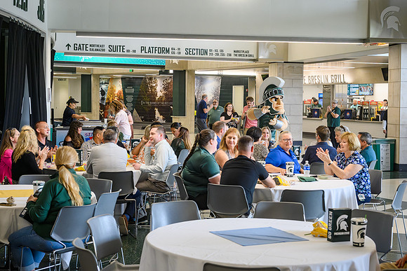 24MSU-HR-EVPA-Picnic-041