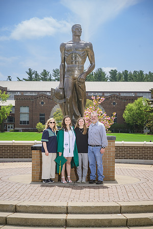 25MSUSpring-0502-Alumni-283