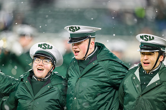 24MSUFB-Rutgers-Band-049