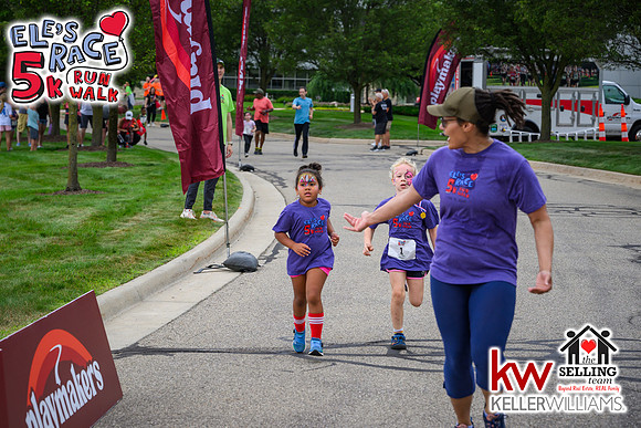 25ER-KidMile-091