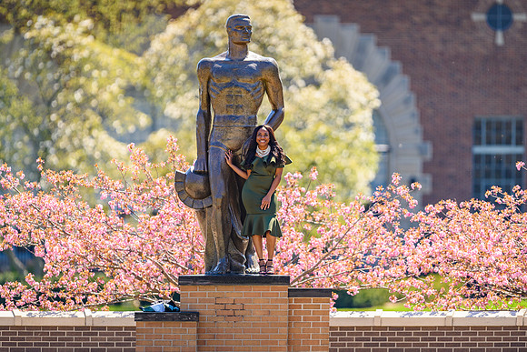 20MSU-Spring-Weds-017