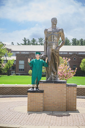 25MSUSpring-0502-Alumni-266