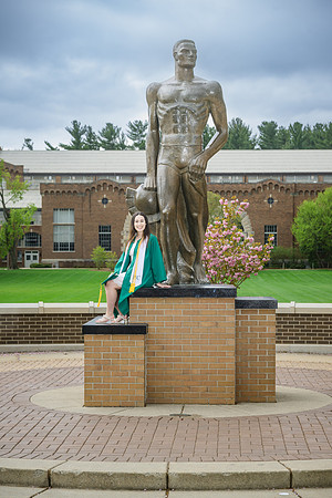 25MSUSpring-0502-Alumni-009