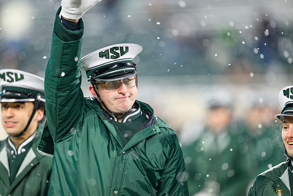 24MSUFB-Rutgers-Band-013