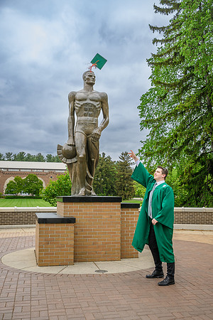 25MSUSpring-0518-Brad-009