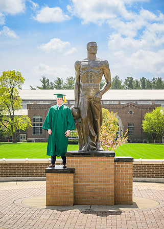 24MSUSpring-0427-Alumni-207-5x7