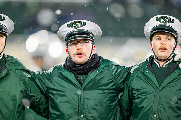 24MSUFB-Rutgers-Band-044