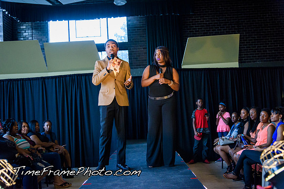 16Alpha-Show-016