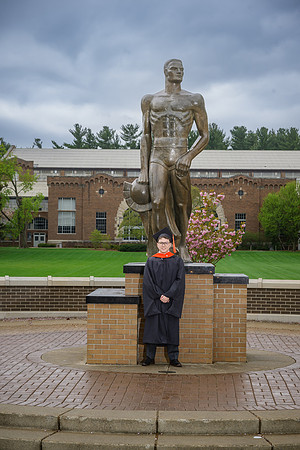25MSUSpring-0502-Alumni-169