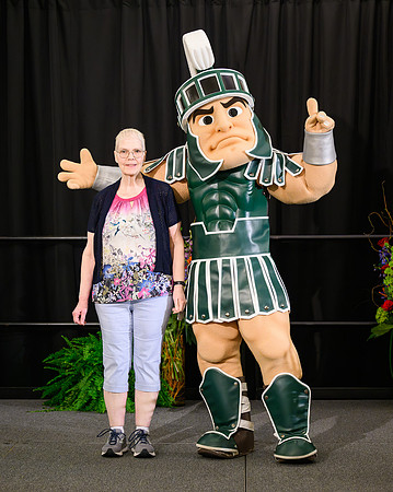 24MSU-ServiceAwards-Sparty-022-8x10