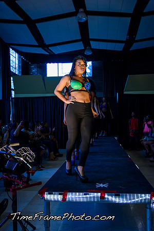 16Alpha-Show-057