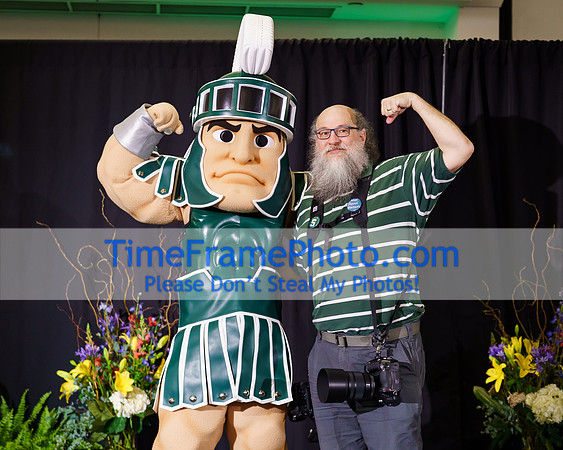 25MSU-ServiceAwards-Sparty-140