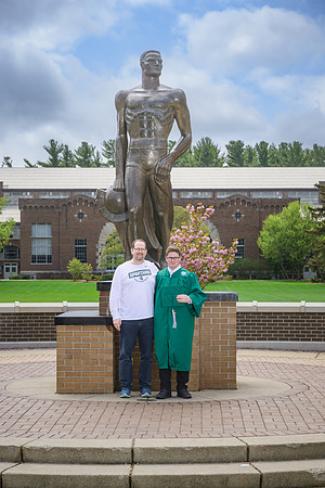 25MSUSpring-0502-Alumni-232