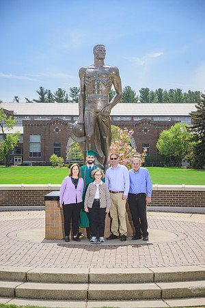 25MSUSpring-0502-Alumni-303
