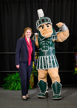 24MSU-ServiceAwards-Sparty-035-5x7