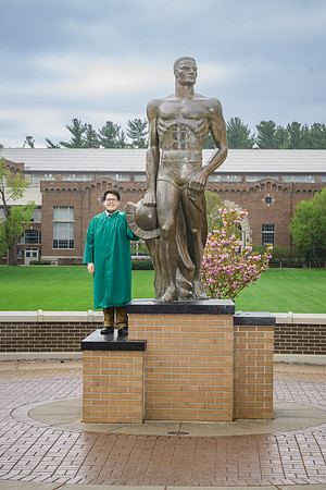 25MSUSpring-0502-Alumni-158