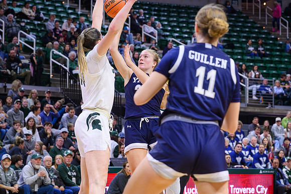 24MSUWBB-Yale-069