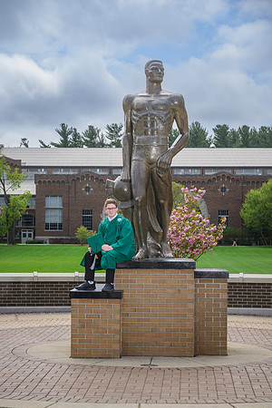 25MSUSpring-0502-Alumni-230