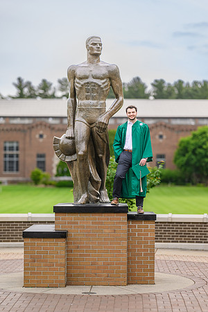 25MSUSpring-0529-Davis-006