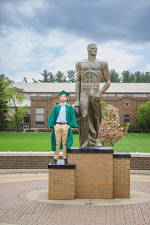 25MSUSpring-0502-Alumni-423