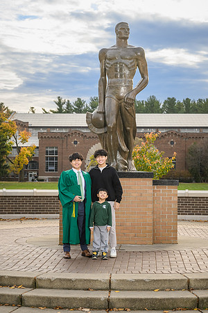 24MSUFall-1109-Nico-034