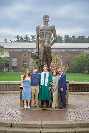 25MSUSpring-0502-Alumni-154