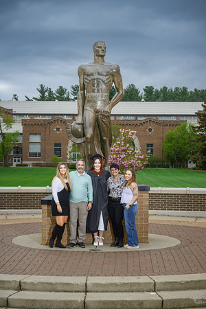 25MSUSpring-0502-Alumni-026