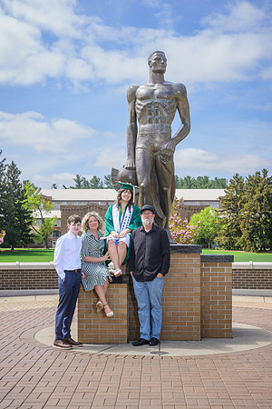 25MSUSpring-0503-Alumni-027