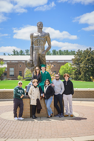 25MSUSpring-0503-Alumni-122