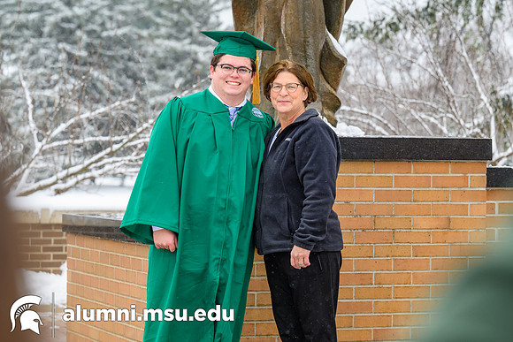 21MSUFall-1218-300