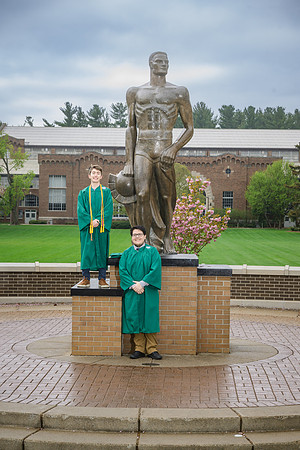 25MSUSpring-0502-Alumni-157