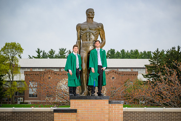 22MSUSpring-0505-ZackDrew-010