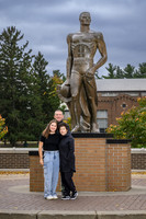 24MSU-SLE-Family-018