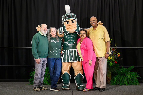 24MSU-ServiceAwards-Sparty-020