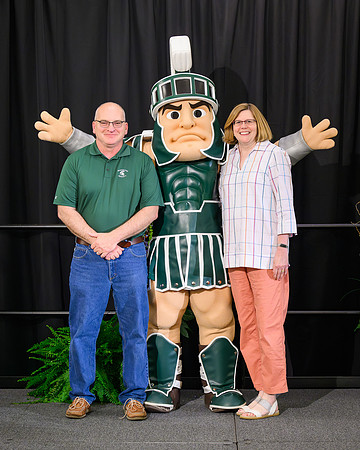 24MSU-ServiceAwards-Sparty-005-8x10