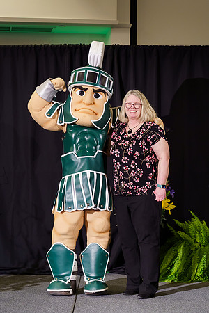 25MSU-ServiceAwards-Sparty-013