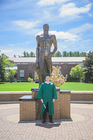 25MSUSpring-0503-Alumni-283