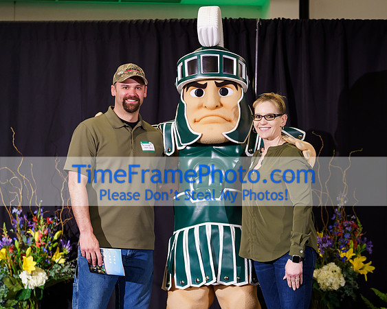 25MSU-ServiceAwards-Sparty-085