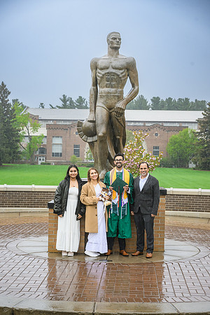 25MSUSpring-0504-Alumni-208