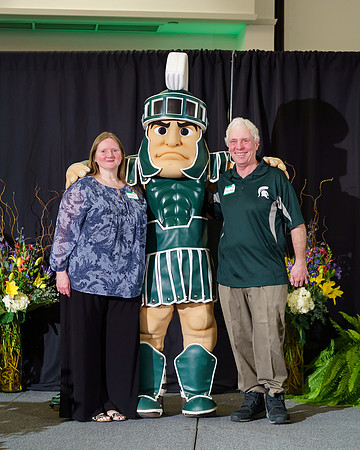 25MSU-ServiceAwards-Sparty-036-edit-8x10