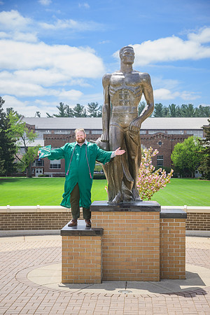 25MSUSpring-0503-Alumni-179