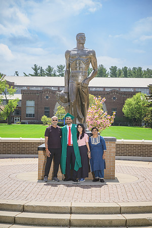 25MSUSpring-0502-Alumni-272