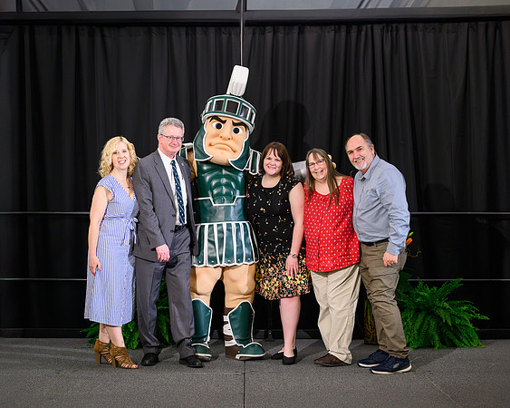 24MSU-ServiceAwards-Sparty-012-edit-8x10