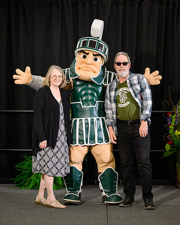 24MSU-ServiceAwards-Sparty-041-8x10
