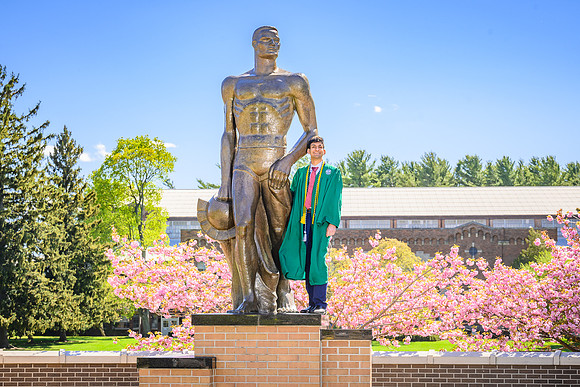 21MSUSpring-0430-080