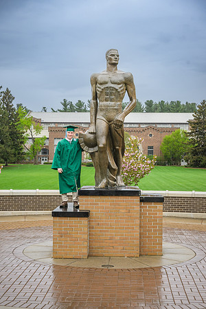 25MSUSpring-0504-Alumni-057